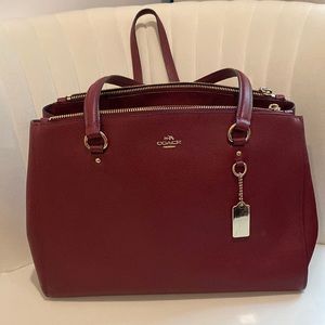 Dark red medium size tote bag- coach